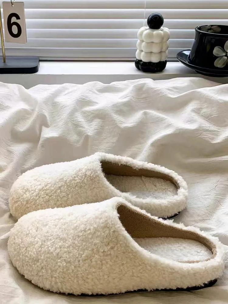 Tofflor för kvinnor